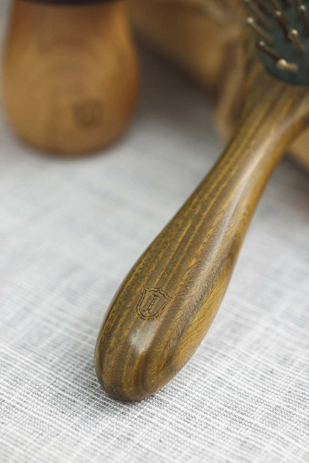 Islandoffer南美绿檀木气囊按摩梳