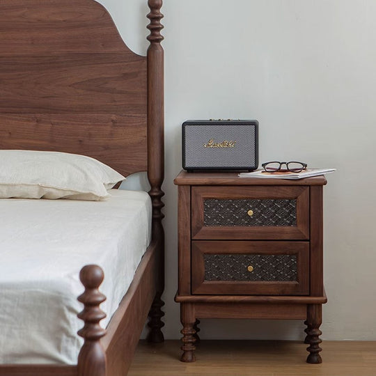 實木床頭櫃